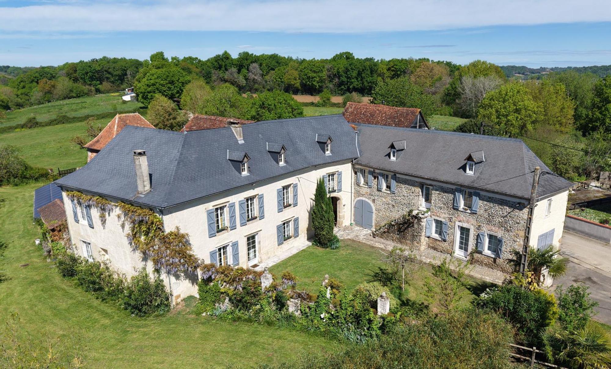 Bed and Breakfast Domaine De La Castagnere Castetnau-Camblong Exterior foto